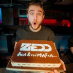 Zedd Instagram - いってらっしゃい ITTERASSHAI !!!!!!! 📸: @ai.visuals 🎥: @nickfarrar