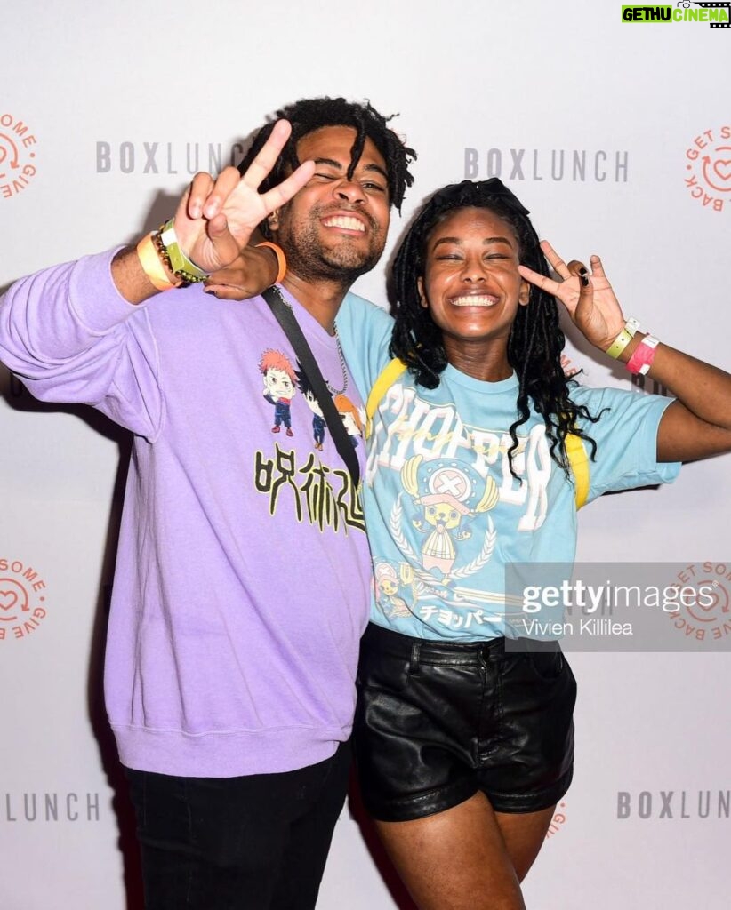 Zeno Robinson Instagram - AX 2022 BAYBEEEEEEEE. It was my first time as a guest and it was a MOVIEEEEEEEEE. #boxlunchaxparty went CRAZY, @boxlunchgifts thank you for having me and taking care of me. @toei_animation thank you for everything!! @steveaoki was amazing 🙏🏾 @sonicboomb0x thank you thank you for the amazing event y’all threw too!! And I loved meeting every single one of y’all who came to see me. 🙏🏾❤