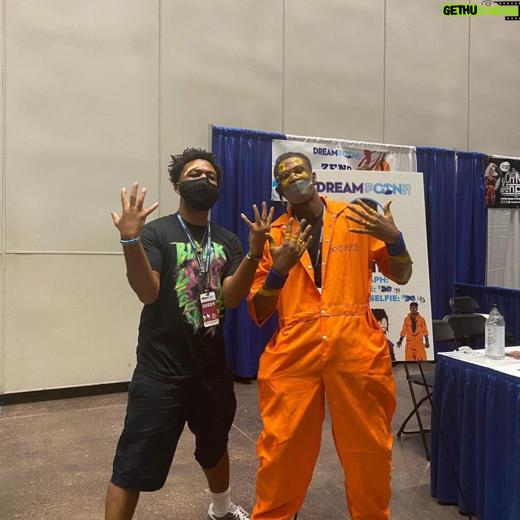 Zeno Robinson Instagram - @dreamconvention was exactly that. A dream come true. I truly love my people, and being surrounded by so many people who look like me, and are into the same things I’m into, truly made me feel at home. I got to link up with my brother @jclh_in_the_morning!! I never got to celebrate what me playing Hawks means to my people, and being able to celebrate not just that victory but all of the blessings God brought to me, at my first in person convention since Hawks and Ogun and Onyankapon, means everything. So many of you came to my table and told me how much it meant to you to see me and hear me on your screens and in your favorite anime and it means the WORLD. It means everything. When you say I inspire you, it’s truly you who inspire ME. I’m humbled, and blessed and driven to work even harder for you and for US. I loved being able to party with my people. I love my people. I love you all!!!! Definitely a highlight of my entire life. Thank you thank you THANK YOU RDC World for inviting me out, and acknowledging me as an artist and actor!! Thank you to @frishmaniac for coordinating and hooking it up. Literally eternally grateful to all of you ❤️❤️❤️❤️ Esports Stadium Arlington