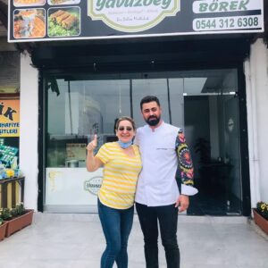 Zeynep Kankonde Instagram - Gülbahçesi Mahallesi'nin tatlı dilli, güler yüzlü, koca yürekli esnafına teşekkür ederiz...
@adana
