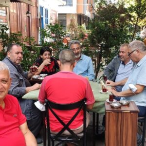 Zeynep Kankonde Instagram - Beşçeşmeler'de oyunculuk yapmadığım zamanlarda yancılık yapıyorum....