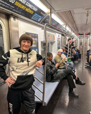 Zhalgas Zhumagulov Instagram - When I got the fight news. Signed, sealed and delivered 👊🏼