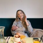 Zoe Sugg Instagram – Week 5 of 2024 ✨ 

This week I think the overall vibe was “feeling more myself” I don’t think I’d quite realised how long (since the first trimester of pregnancy basically) that I just haven’t quite felt like me. Whether that was the pregnancy itself & everything that comes with growing a human both mentally and physically and then birth and recovery & newborn tiredness that follows. This week I felt my energy creep back, but not just that, I started to notice things a bit more and felt them more deeply too. Almost felt like a mental and physical cloud had lifted slightly (One I got so used to I didn’t realise it was there) if you’re in the depths of pregnancy or early post partum life, I hope this resonates somewhat! You will recognise yourself again, sometimes it just takes a bit of time ♥️ (and in the mean time, look at what you’ve created!!) x 

1. Alfie & I went for a little date morning breakfast at @oeuf.cafe (with a teeny third wheel in tow) 
2. Outfit mirror pic! Tap to see where things are from! 
3. Hair was looking glorious thanks to the refresh from @samantha.cusick and the fact that I’d actually spent some time on it 😜 
4. If you don’t order “frumpets for the table” when you go to @oeuf.cafe then you’re doing it all wrong! (Highly recommend the apple crumble ones!) 
5. This little lady is becoming more and more expressive and it’s the cutest! She has really started interacting with us 🥰 
6. O has been really into painting & drawing this week which has been so cute to watch. I think she would happily sit and do this for hours and she only painted her lips once 😅 
7. Lots of walks in the evening light which has been so good for my brain! It might take us a while to bundle everyone up and actually leave the house but once we have it’s so worth it! 😂 
8. Managed to get out and sort my nails out with @bw.nails at @bw.collective11 (hadn’t had them done since Novie has been born!) 
9. Went for breakfast with the gjrls to meet auntie @poppydeyes at @theflourpotbakerybrighton and it was so lovely!! 
10. 8 weeks of Novie 🧸