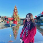 Zoe Tay Instagram - 🎊🎄🎄♥️🧑‍🎄♥️🎄🎄🎊 “It is Christmas in the heart that puts Christmas in the air.” “For to us a child is born, to us a son is given.” #christmasmood 🎄 #alliwantforchristmasisyou #mylovemylifemyeverything❤️ #familytime👪 #圣诞气息扑面而来 #珍惜現在所擁有的 #幸福其实很简单🐒🐑🐥🐽🐯 #家人❤️ #淘气小老虎🐯 #谢谢你出现在我的行程里 ♥️ #ZoeTay #鄭惠玉 #惠声玉影 #佐伊の語 France, Lyon