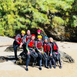 Zoie Palmer Instagram - When you head out to the ocean to go kayaking in some caves with some of the best, funniest, kindest, gang around and they also happen to be your family, it’s just about the best day ever. ❤️🇮🇪