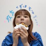 asmi Instagram - ご挨拶回り編 ７ヶ所目 大阪・くずはモール🍃完💮 大阪のみなさん！元気ぃー🥹 どこ行ってもみんな元気やねんけどね！今日は大阪ならではのパワー感じた🥹 今までもこれからも ホームといったら大阪やねんけど、今日、はじめて！ホームってこういうことか！！！ ってなった！ こんなに沢山回らせてもらうツアーは初めてやから新しい発見が沢山で！色んなところに行かせてもらってから大阪に帰ってきて、今日やっと実感した！ めっちゃテンション上がっちゃった🥹 最近ゆっくり話す心がけ頑張ってるのにあっという間に早口に舞い戻ってモーター😚(^◇^;) みんなのおかげ🥹 ホームってこういうことって教えてくれて ありがとう🥰 二度目ましてを求む！ 今日っきりにしてたまるか！ でもきっと大丈夫🥹なんかわかる！ また会えるのをたのしみにしてるね😚🪻