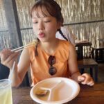 asmi Instagram - ふーふー。 あちぃー🥹 #ＬＯＶＥハマグリ 今年も欠かしまへんでー黒潮市場🦪 和歌山マリーナシティ ポルトヨーロッパ/黒潮市場/紀州黒潮温泉/和歌山マリーナシティホテル