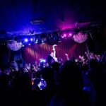 asmi Instagram - ファンクラブライブたのしかったな~ 足の位置が不可解ではあるが😲 私もまだ余韻の中。そろそろ寝ないとっ🌛 今日は海にいったのね、帰る前にパンダまみれRADIOを録ったのでおたのしみに🐼2年目盛り上げてくぅ⤴︎ photo by @_mad7k 梅田、大阪