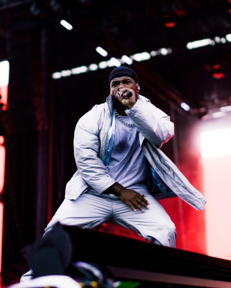 A$AP Ferg Instagram - Dressed up for a funeral cuz I came to put them under @rollingloud killed it today !!! See y’all again soon! Love all of u!!!!