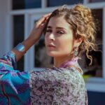 Aïcha Ben Ahmed Instagram - حياة الإنسان تشبه الرواية، حتى آخر صفحة لا تعرف كيف ستنتهي وإلا فإنها لن تكن تستحق القراءة #النزوة #خالد_النبوي #عائشة_بن_احمد @khaledelnabawyofficial 📷 @7manss