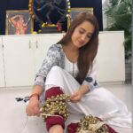 Aalisha Panwar Instagram - You can never stop learning.. ❣️ #kathak #classicaldance #love
