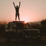 Aarón Díaz Instagram - Cada minuto más cerca de compartir con ustedes este hermoso viaje por México. 🇲🇽 . Gracias a nuestros aliados de @landrovermx recorrimos más de 20,000 km por los mágicos caminos que nos llevaron a lugares inolvidables…. . @reconexionmexico 5 ENERO solo por @vix