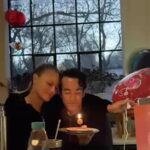 Aarón Díaz Instagram - Por ti y por los tuyos, por los míos y por mi. Salud y bendiciones siempre ! GRACIAS de Corazón por cada uno de sus hermosos mensajes y deseos 🙏🏽