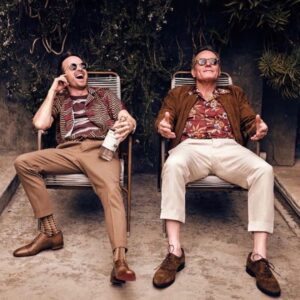 Aaron Paul Instagram - Happy @doshombres day everyone! It’s Friday and it’s time for a drink. What’s in your cocktail? 🥃 #ItsMezcal