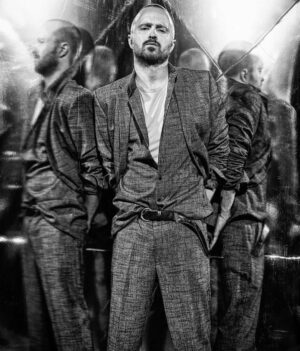 Aaron Paul Instagram - 🎥🚶🏻‍♂️