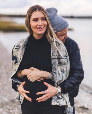 Aaron Paul Instagram - Had to do one more birthday post before the day is done. Just saw this incredible photo that my wife's best friend/one of my best friends @samanthamarq took of lauren and I and our future baby girl. This photo Sam! Thank you for this. Also, Happy birthday angel. You are magic.