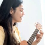 Aarya Ambekar Instagram - My raw, unplugged version of our newly released song, our musical offering to Lord Shri Rama, "Hriday Mein Shriram Hain". Grateful for all the love you all are already giving this song. It's a huge honor to see our song getting featured on social media profiles of eminent personalities like Shri Nitin Gadkari ji, Shri Devendra Fadnavis ji, Shri Vinod Tawade ji, Shri Chandrakant Patil ji, Shri Murlidhar Mohol ji. Thank you so much for all the love being showered on this song! Do listen if you haven't yet.