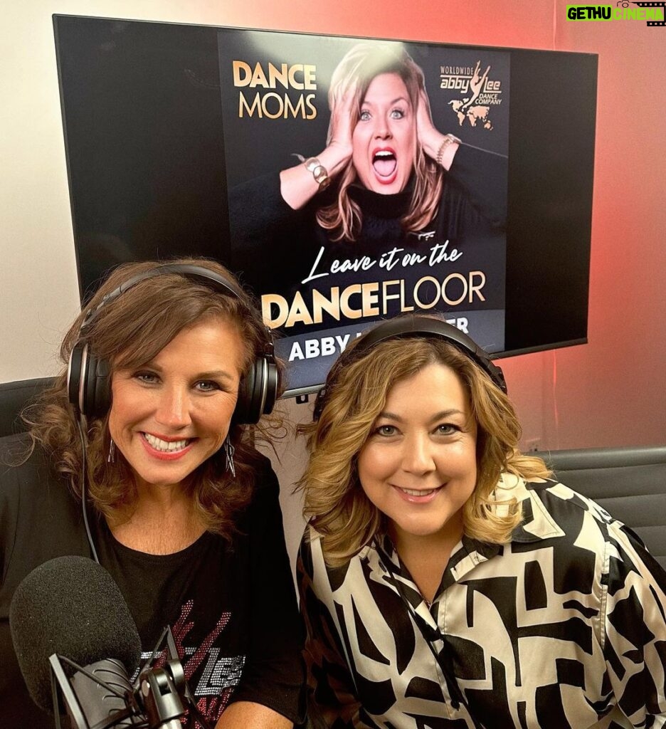 Abby Miller Instagram - Those Moms had their cake now they’re eating it too 😉🍰 the first #DanceMom to come on my podcast #LeaveItOnTheDanceFloor 👏🏼 this week @dancemom_tricia joins the fun! Available wherever you get your podcasts ✨ #aldc #aldcalways #abbylee #dancemoms #aldcla #aldcpgh #abbyleemiller #miami #season8 #leaveitonthedancefloorpodcast #abbyleedancecompany Times Square, New York City