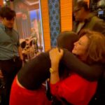 Abby Miller Instagram - Love being in NYC where you can catch old friends & a Live TV Show Taping all in the same moment 👏🏼 thank you to @kellyripa & @sharpefamilysingers @rose.hinoul for your kindness ❤️ catch the show airing on Friday! 😘@livekellyandmark #aldc #aldcalways #abbylee #abbyleemiller #abbyleedancecompany #dancemoms #madhouse #leaveitonthedancefloor #livewithkellyandmark Live with Kelly and Mark