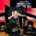 Abby Miller Instagram - Closing out 2023 with a bang! Huge thank you to everyone who has listened & supported #LeaveItOnTheDanceFloor this year ✨❤️🎙️ From our iconic guests to loyal listeners across the globe in over 150 countries who helped get the show to #1 on the @spotify charts. The fact that we’ve only aired just 23 episodes & charted in 18 of those weeks is unbelievable ~ so much more to come in 2024! #aldcalways #aldc #leaveitonthedancefloorpodcast #aldcla #aldcpgh #abbylee #audc #abbysstudiorescue #michaeldavidtv #dancemoms #madhouse #abbyleedancecompany New York, New York