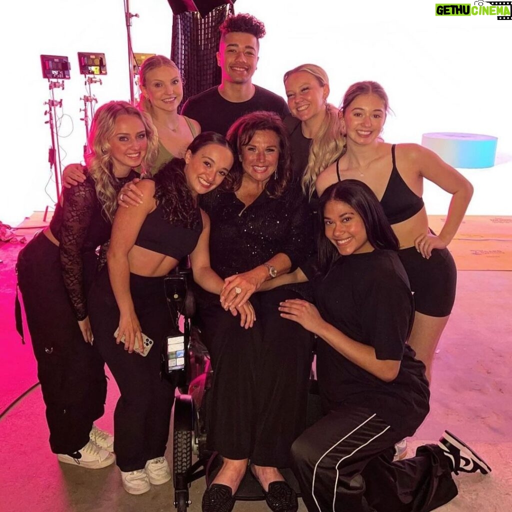 Abby Miller Instagram - #Throwback to our big big shoot for our #ALDCLA 2023 Spring Thing Music Videos now airing every week on YouTube!!! These kids worked so hard and we had a blast on set! Have you watched?! Next one drops this Saturday 👀🎥 #aldc #aldcalways #abbylee #abbyleemiller #musicvideo #abbyleedancecompany #dancemoms #madhouse #leaveitonthedancefloor #behindthescenes #tbt Los Angeles, California