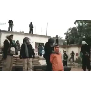 Abdullah Algafari Instagram - ايييه يابو حمدان 💔 @warchieff حسافة البيت بوكس والعيش والملح اللي بيننا