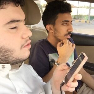 Abdullah Algafari Instagram - ياخي بعض الناس عليهم تصرفات اجل يبيني اعلمه اسم الأغنية ! @warchieff