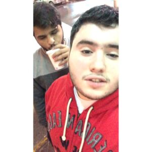 Abdullah Algafari Instagram - قبل امس اصور بالسناب ترا نص حقين السناب نصابين كذا 💔😭😂 << @mohammed_radwan محد تفشل 😭snapchat: Abdullahkaq