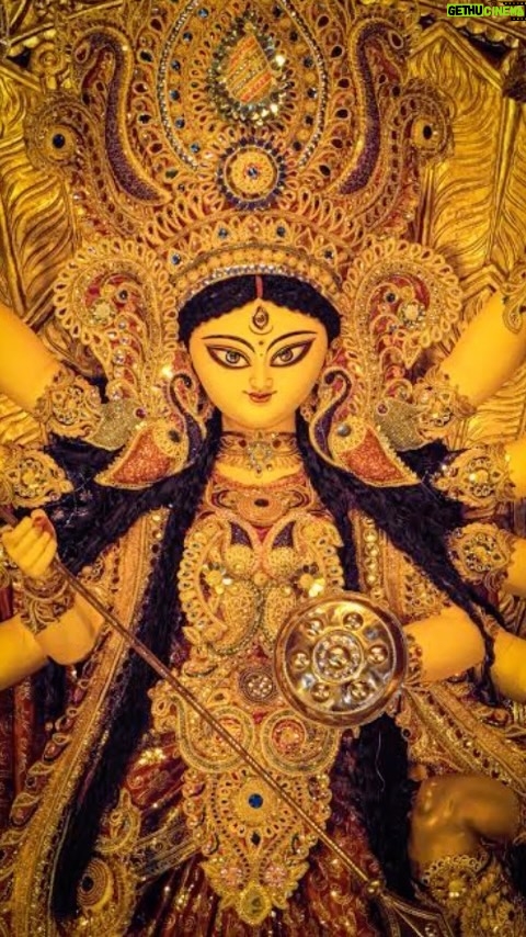 Abha Paul Instagram - Navratri ki shuruat, Maa Durga ka aashirwad. Pavitra din, pavitra vichar! ♥️🙏🏻🕉️ #navratri