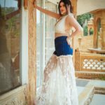 Abha Paul Instagram - Koka 🤩 The beautiful Plazo set designed by @yadav.himani #photography @abhay_r_kirti #hairandmakeup @ayesha_das_dowerah #style @yadav.himani #management @teamaabhapaul #clothing @aabhapaulclothing