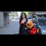 Adah Sharma Instagram - The Sunflower gang is back with even more drama, fun, and mystery! 🌻 #SunflowerS2 premieres 1st March, only on #ZEE5. #Sunflower @whosunilgrover @ranvirshorey @vikas71 @parmarchaitally @navingujral @mukulchadda @ashishvidyarthi1 @shonalinagrani @sonaljhaofficial @radhabhatt @salk.04 @officialashwinkaushal @reliance.entertainment #GoodCo @virajsawant @sarkarshibasish @ria.nalavade @girishkulkarni1 @nirajpamwani @rohitkulkarni @vijayganguly @manish_kalra_ @nimishalok @surryamenen @duhjizzy @navagat_p @zee5 @zee5global