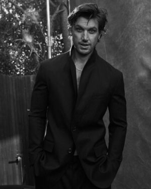 Adam Demos Instagram - More from the epic shoot for @tommyhilfiger with the best crew @simonuptonpics @nadeneduncanstylist 
@sophierobertshair 
@kirrillysams
#tommypartner