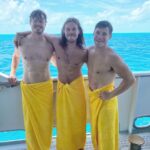 Adam Devine Instagram - @zacefron I see your dad bod and raise you this. #thristtrap ? Naw, #ThirstQuench !