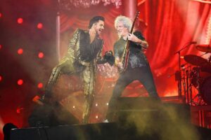 Adam Lambert Instagram - Ready for more electrifying and UNFORGETTABLE nights on the road with @officialqueenmusic ⚡

📷: @noamgalai