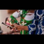 Adesua Etomi-Wellington Instagram - Let tailors breatheeeeee! Dear tailors, I've got your back 🤣🤣🤣 Don’t wash the life out of your clothes with the wrong soap. With my @vivaplusdetergent, no stain, no fade. #ILoveMyVivaForEver #NoStainNoFadeWithViva
