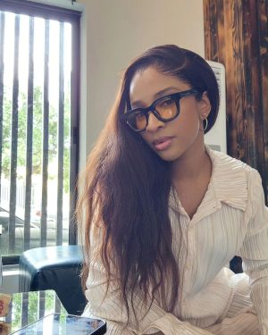 Adesua Etomi-Wellington Instagram - Doctor Susu 🤓