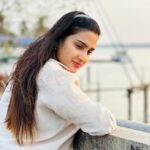 Aditi Ravi Instagram - her heart was made of liquid sunset 🌞 🫠 #myself #insta #March #borngirl