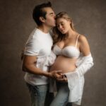 Adrián Uribe Instagram - 🩵 En la dulce espera de nuestro pequeño príncipe 🥰 @adrianuribe 📸 by : @massielmachucaphotography