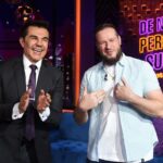 Adrián Uribe Instagram - Tener juntos a una leyenda de la televisión @donfranciscotv a una estrella juvenil nominada al latín Grammy @keniaos🔥 y a una enciclopedia humana @diegoruzzarin sólo es posible en @denochesinsueno 🇲🇽 Sábado 11 pm @canalestrellas 🇺🇸 Domingo 9/8 @univision