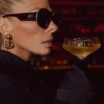 Adriane Galisteu Instagram - Cheers 🍸 Dolce moments ♥️ @dolcegabbana #mfw #martini Dolce & Gabbana Martini