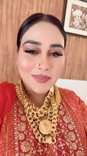 Afsana Khan Instagram - Koi si X Zeharmohabbat 
Which one u like guys ❤️🙏💫🧿😘
