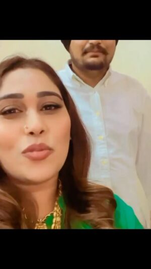 Afsana Khan Instagram - Be Allha Kaisi eh Duhai hoi E  koi si miss u big bro 
@sidhu_moosewala #justiceforsidhumoosewala 💔😭