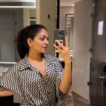 Ahana Kumar Instagram - when you’ve had long hair for most of your life and suddenly you don’t know what to do with all this coolness 😌🐭