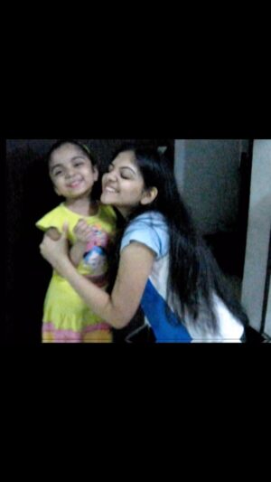 Ahana Kumar Instagram - Happy birthday to my Ammuuuuuuuu😌🫢😘
Keep entertaining me with your baby voices and jokes hahahahaaha! Wishing that our bond stays like this forever and ever <3 Btw I love your new hair cut ‘FAN HOGAYA MAI AAPKI’🤭🫶🏻I love you so much my 10 years older sister Ahaaaaaanaaaa😘😘😘 
🫶🏻

#happybirthday #happybirthdayahaanakrishna #ahaanakrishna