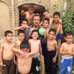 Ahmad Mehranfar Instagram - كودكان سرزمينم آرزو مي كنم سي سال بعد زنده باشم و ببينم كه همه شما انسان هاي لايقي شده ايد انسان هايي باشعور و متخصص نه يك دزد نه يك كلاهبردار نه قاتل و نه حتي يك جنگجو