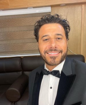 Ahmed Salah ElSaadany Instagram - كل سنه و حضراتكم جميعاً بخير و رمضان كريم ❤️