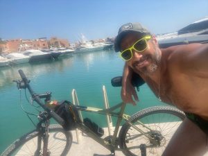 Ahmed Salah ElSaadany Instagram - تشميرة الحضري بس عالقاعد 😉
☀️ 🚲 ⛵️