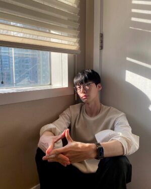 Ahn Jae-hyun Thumbnail - 398.2K Likes - Top Liked Instagram Posts and Photos