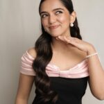 Ahsaas Channa Instagram - ♠️🎀 Photographed by @framebywoofy Makeup by @makeupbyjanak Hair by @sheetal_muah Styled by @stylebykayal Assisted by @yashtikaasharmaa Dress @ipsofacto.in Jewels @timelesspearly