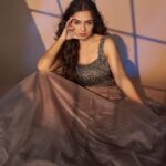 Ahsaas Channa Instagram - 🤎 On the cover of @fablookmagazine Styled by @milliarora7777 Outfit by @tabeerindia Mua @anjalichahalartistry Hair @amuthevar Photographer @nikhilshenoyphoto Cinematographer @chalchitrakar Artist Reputation Management @straighttalkcomm Fablook pr managed by @akshat_gutgutia